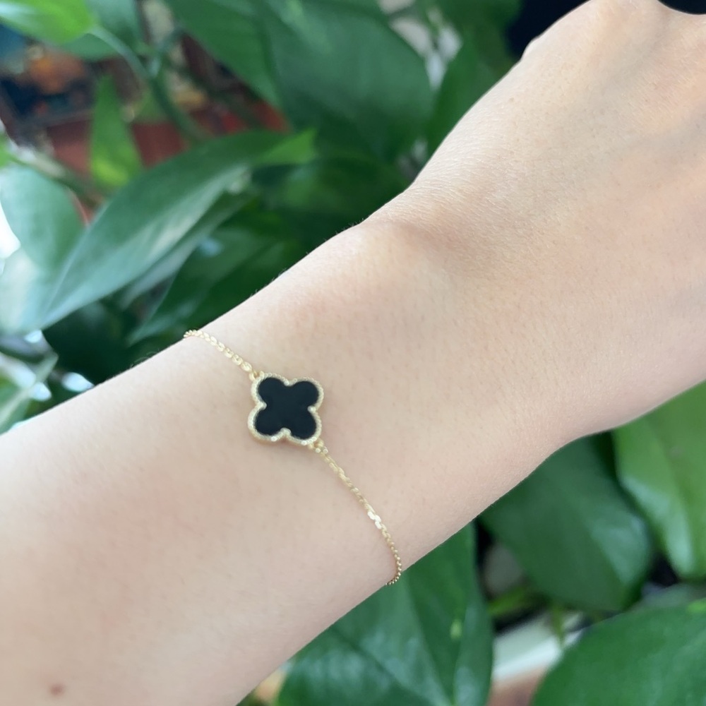 Elegant 14k Yellow Gold Bracelet